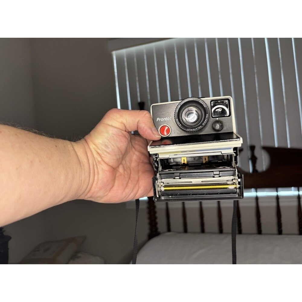 Vintage Polaroid Pronto Land Camera 1970s SX70 Instant Camera Made In USA - Picture 6 of 7